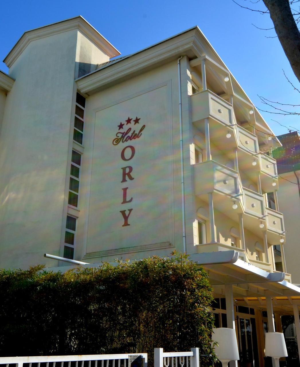 Hotel Orly 切塞纳蒂科 外观 照片